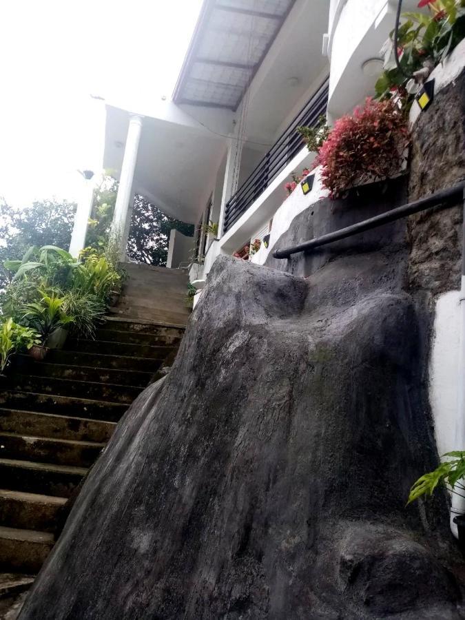 Chandi Mahal Homestay Kandy Dış mekan fotoğraf