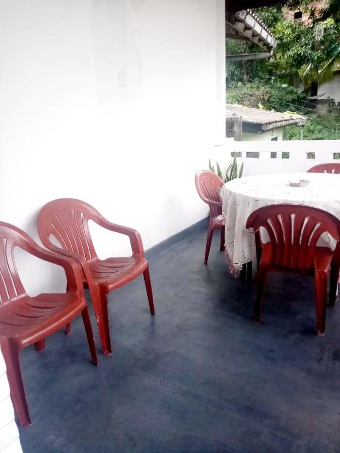 Chandi Mahal Homestay Kandy Dış mekan fotoğraf