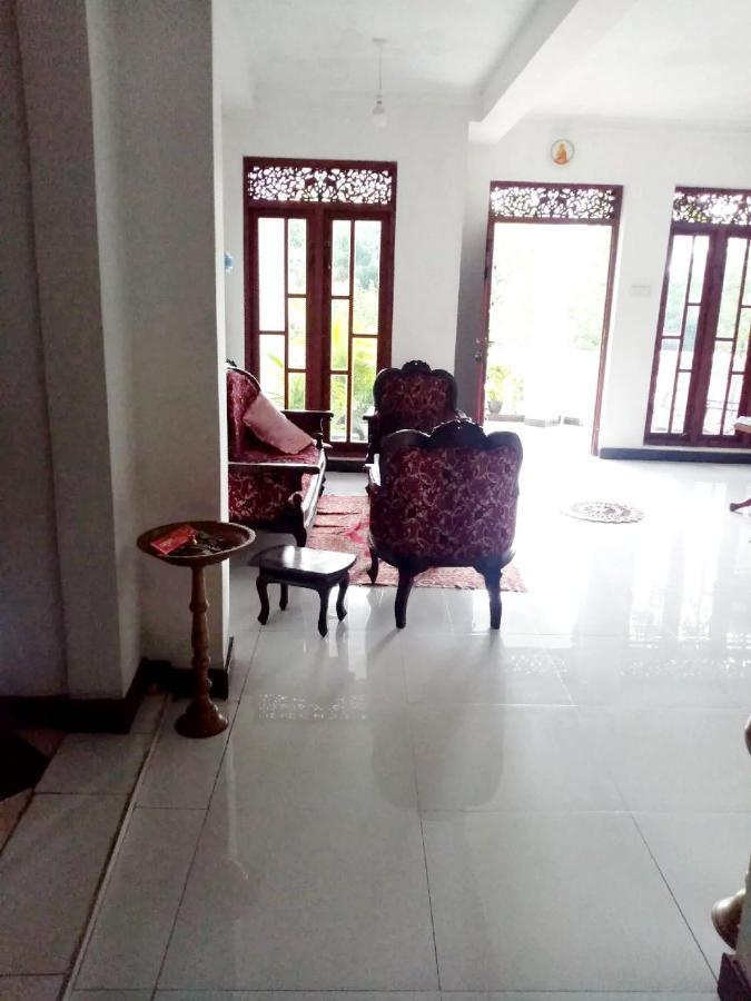 Chandi Mahal Homestay Kandy Dış mekan fotoğraf