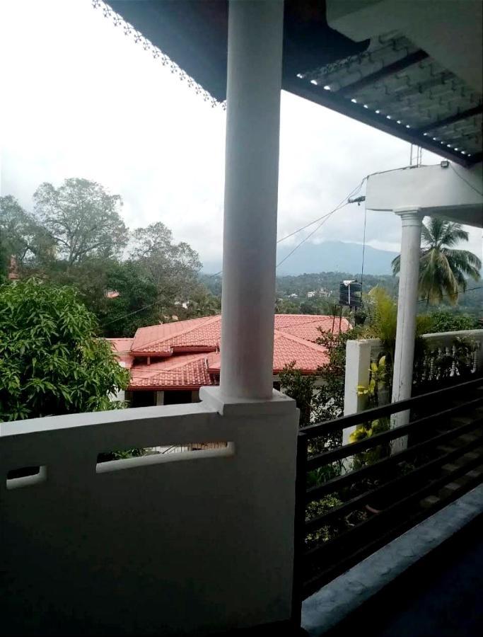 Chandi Mahal Homestay Kandy Dış mekan fotoğraf