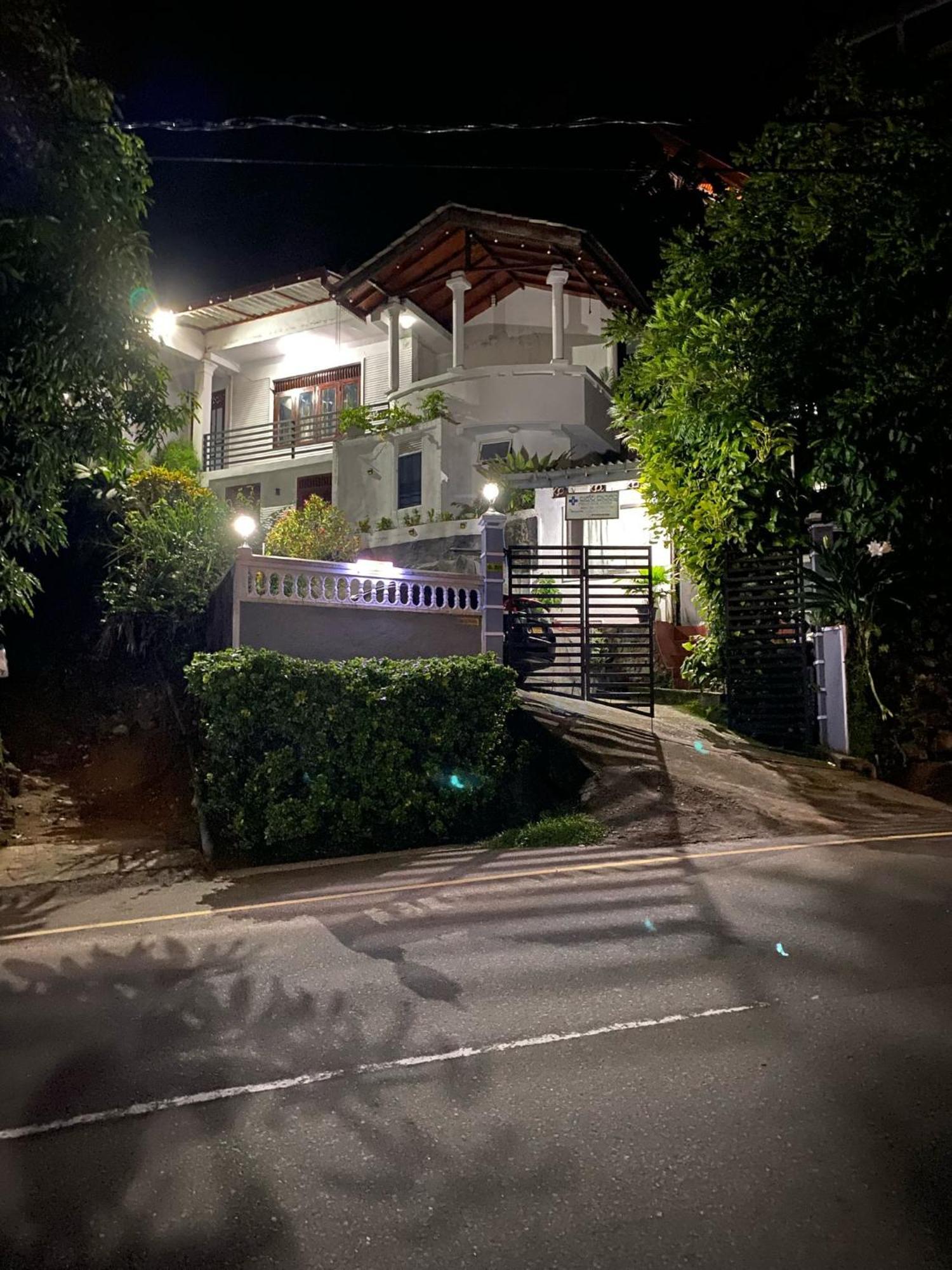 Chandi Mahal Homestay Kandy Dış mekan fotoğraf